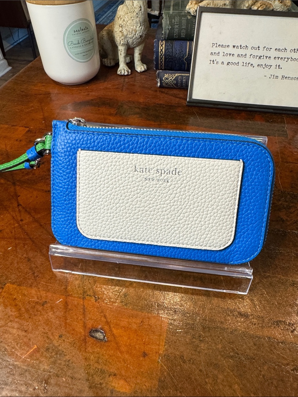 💕kate spade Blue and White Leather Zip Wristlet with Green Accent